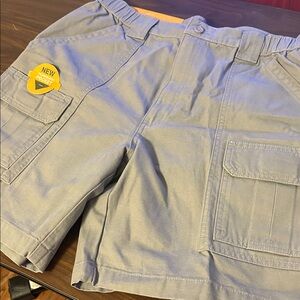 NWT Savane Men's Cargo Shorts in Light Gray - Elastic Waist Utility Shorts